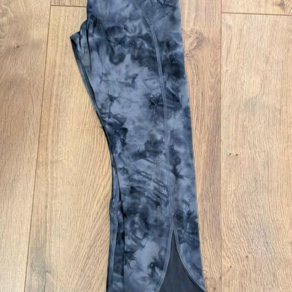 Lululemon Align High-Rise Crop 23" Leggings Size 2 Black Tie Dye Mesh - Picture 2 of 5